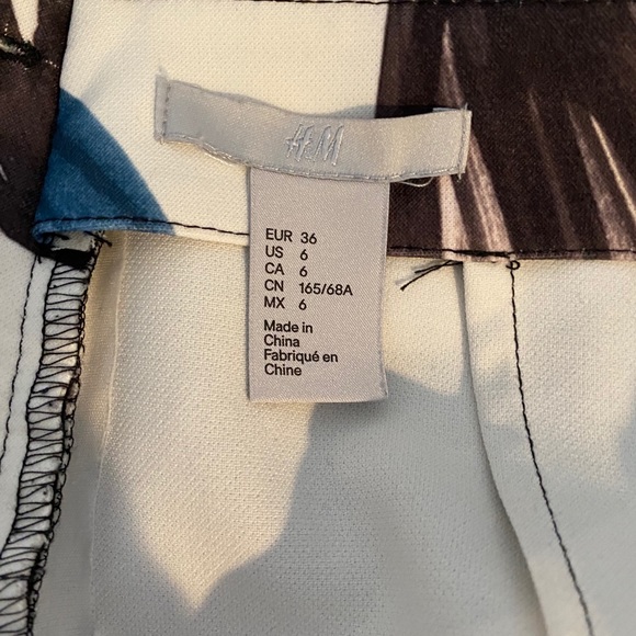 Floral midi skirt size 6 - Picture 3 of 3